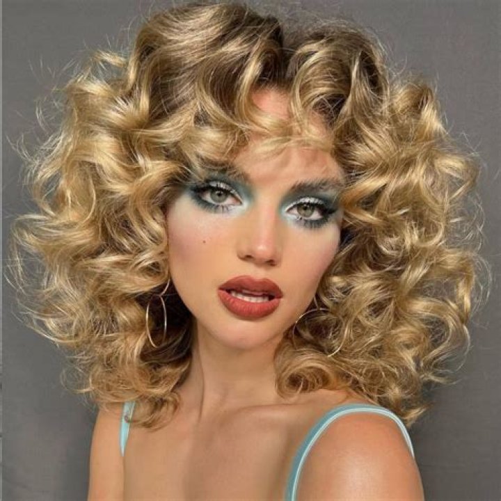 70's Disco Curls: A Timeless Hairstyle That&rsquo;s Still Trending Today