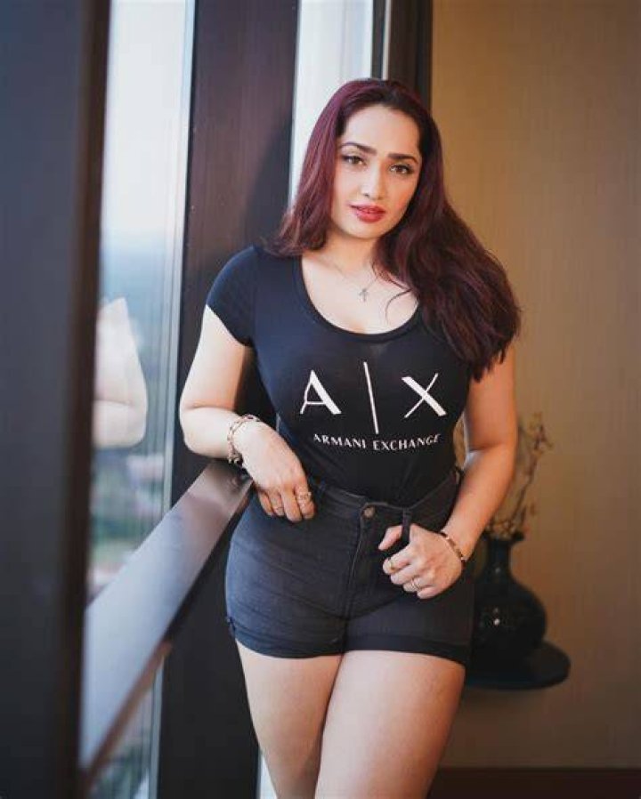 Aditi Mistry Boobs Viral: Exploring the Story Behind the Headlines