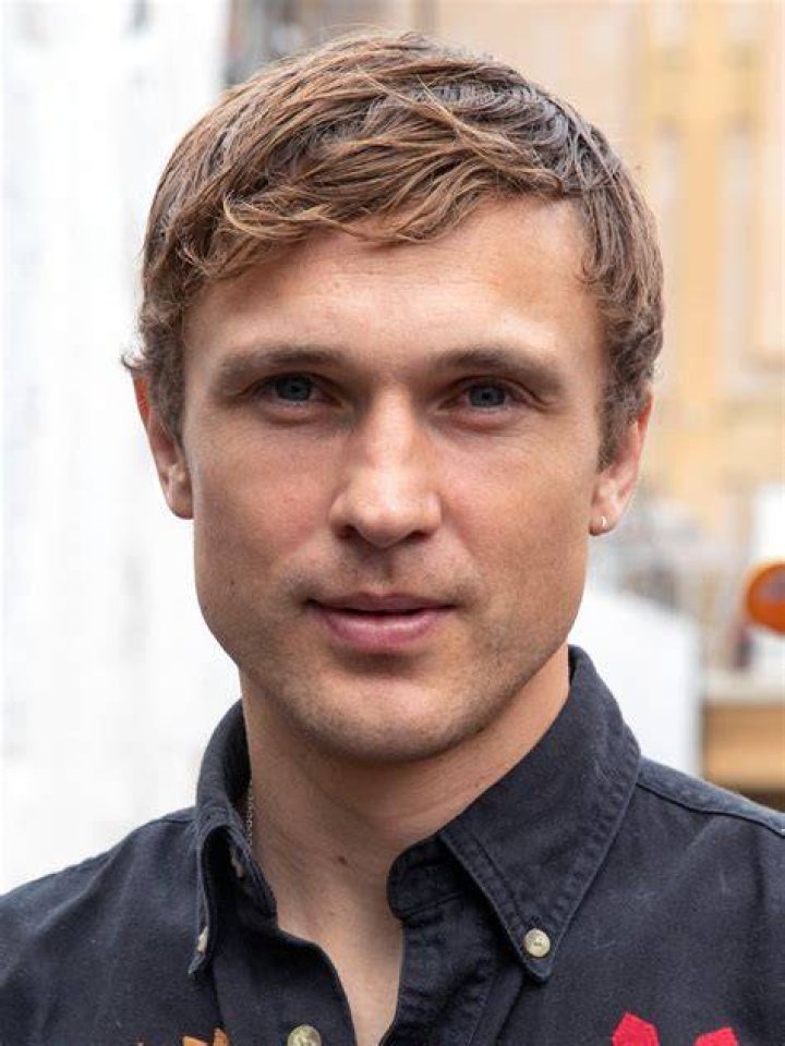 Age of William Moseley: Unveiling the Life and Journey of a Talented Actor