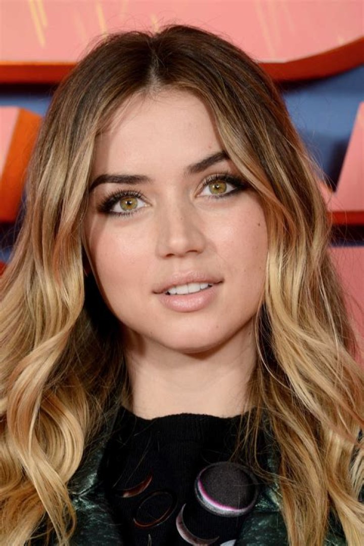 Ana de Armas: A Rising Star in Hollywood's Spotlight