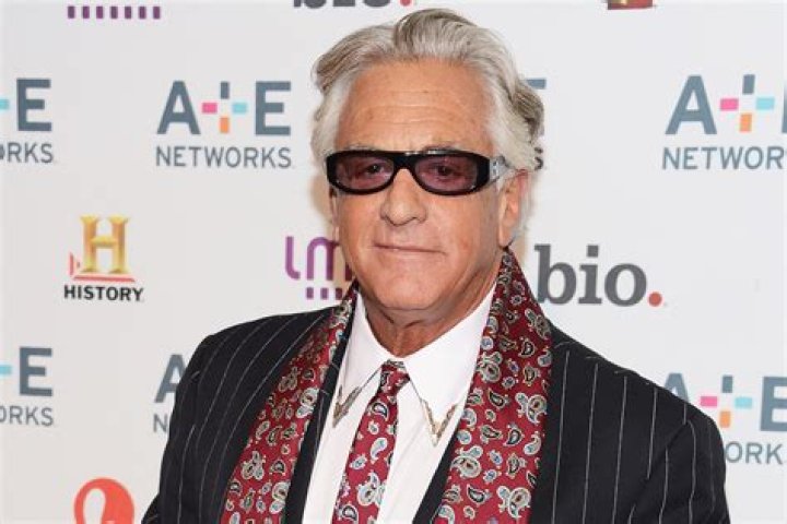 Barry Weiss Net Worth 2023: Exploring the Wealth and Success of a Media Mogul