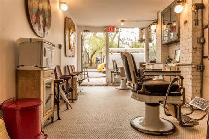 Blind Barber NYC Bar: A Unique Experience in the Heart of New York City