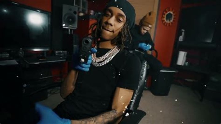 Bloodhound Lil Jeff: The Rising Star of the Music Industry
