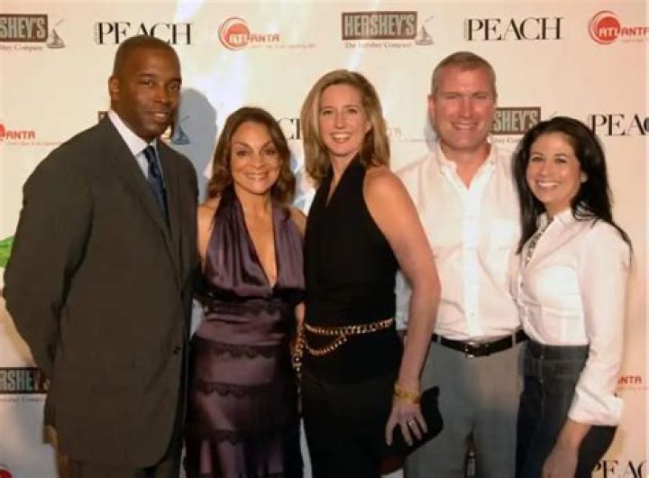 CJTRoud GF: A Comprehensive Look into the Life, Relationships, and Popularity