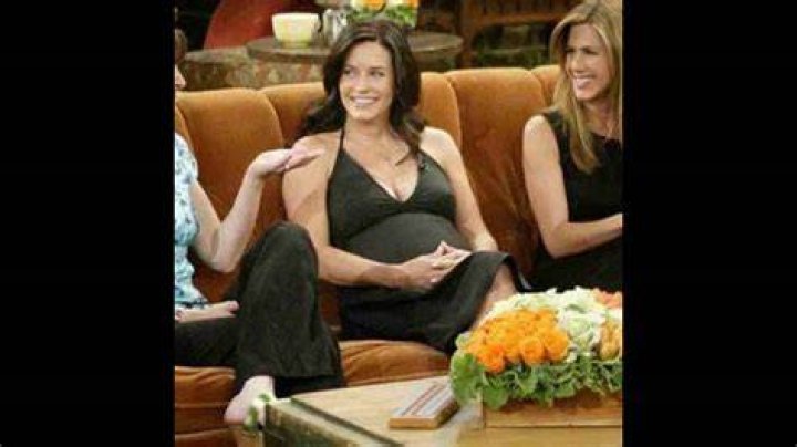 Courtney Cox: Was She Pregnant During the Last Season of Friends?