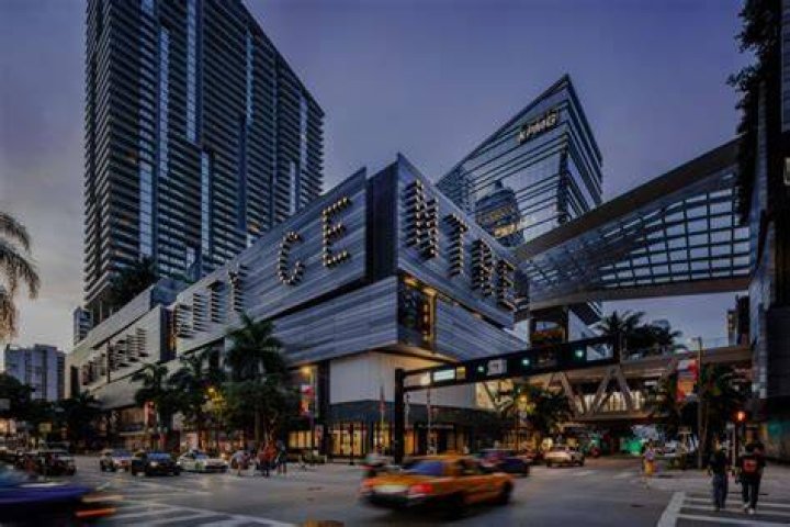 Discover the Allure of Chinese Brickell: A Cultural Fusion in Miami