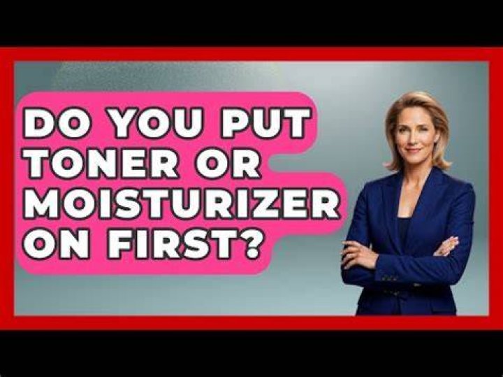 Do You Put On Toner Before or After Moisturizer? A Comprehensive Guide to Skincare Layering
