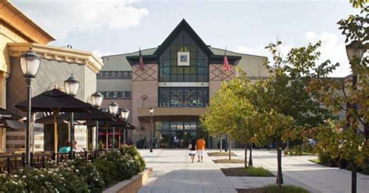 Dulles Town Center Mall: A Premier Shopping Destination in Virginia