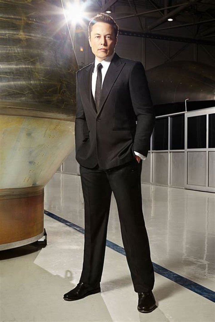Elon Musk Height: The Real Story Behind His Stature