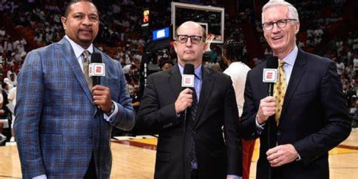 Ernie JohnsonportsCaster: A Comprehensive Look into the Iconic Sports Broadcaster's Career and Legacy