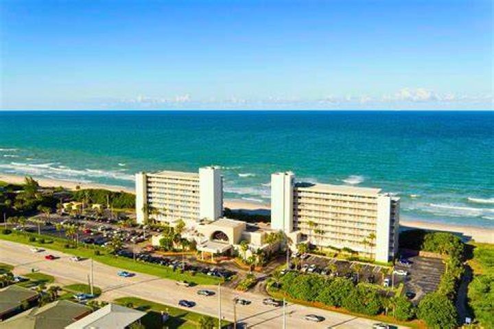 Experience the Ultimate Coastal Getaway at DoubleTree by Hilton Melbourne Beach