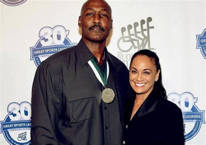 Gloria Bell Karl Malone: The Journey of a Remarkable Woman