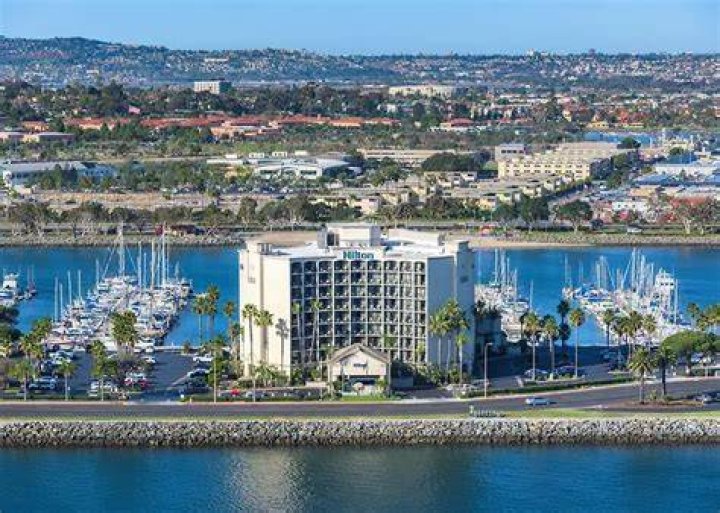 Hilton Diego Airport Harbour Island: Your Ultimate Guide to Luxury Travel