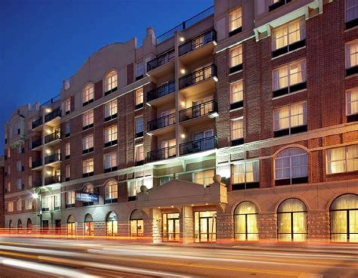 Hilton Garden Inn Historic District Savannah: Your Ultimate Staycation Experience