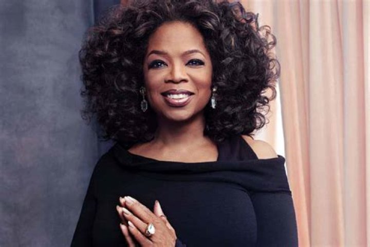 How Did Oprah Get Famous: The Inspiring Journey of a Media Mogul