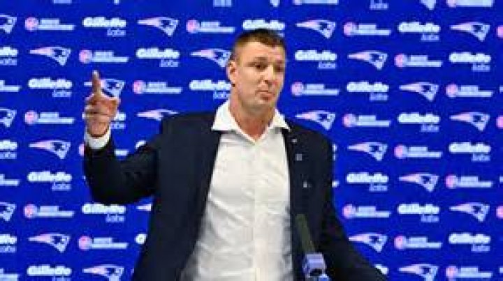 How Much Does Gronk Make in Endorsements? Unveiling the Financial Empire of a NFL Legend