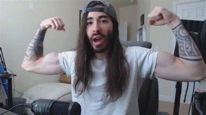 How Old is MoistCritikal? Exploring the Life and Career of the Renowned Content Creator