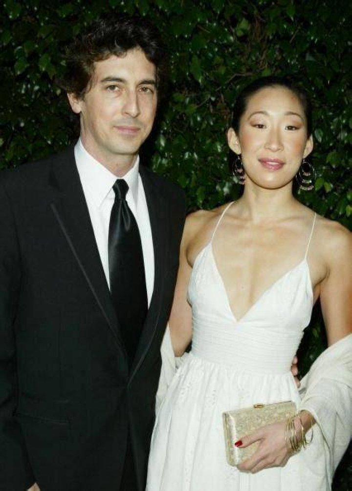 Is Sandra Oh Married in Real Life? Discover Her Personal Life and Career Journey