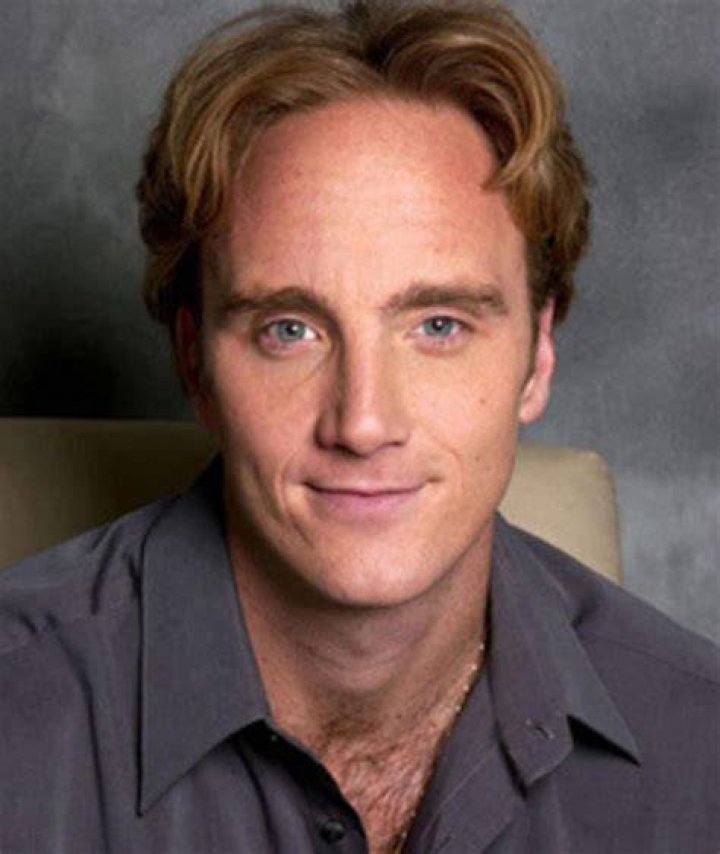 Jay Mohr: The Versatile Actor with a Unique Flair