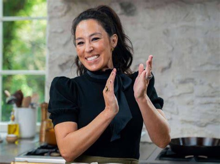 Joanna Gaines Net Worth: A Comprehensive Guide to Her Wealth and Success