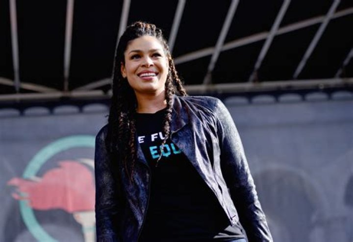 Jordin Parksong: A Rising Star in the Music Industry