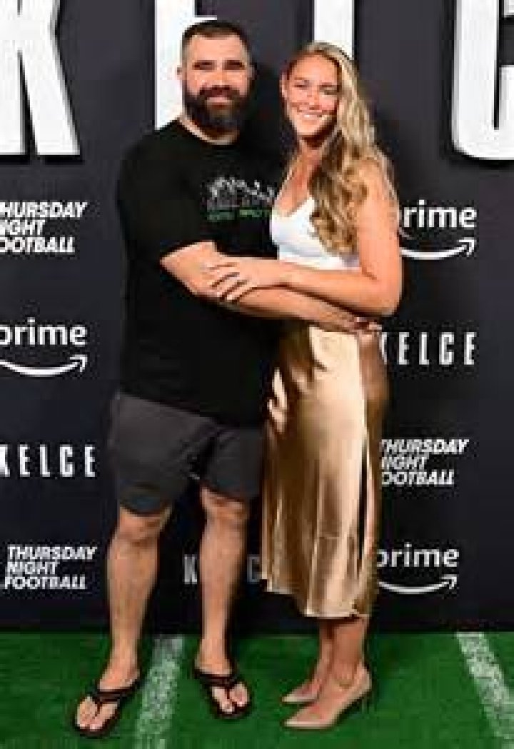 Kylie Kelce Weight: A Comprehensive Guide to Her Fitness Journey and Lifestyle