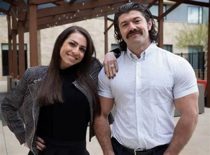 Leila Hormozi: A Rising Star in the Fitness Industry