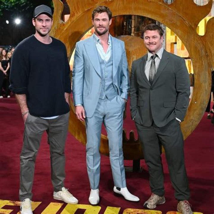 Liam Hemsworth Height: Discover the True Measurement and Fun Facts