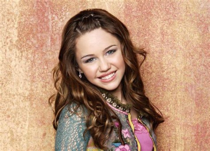Miley Cyrus Age in Hannah Montana: A Comprehensive Exploration