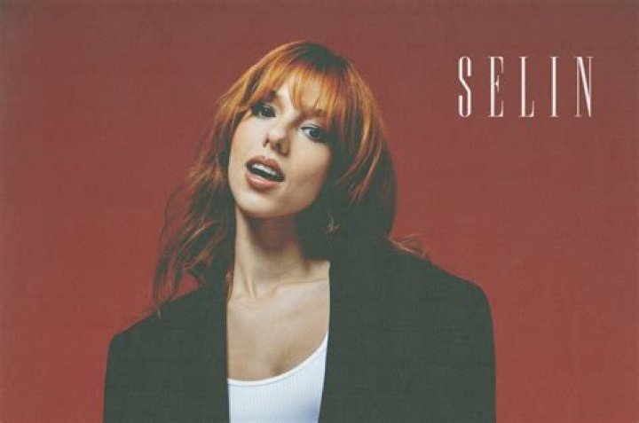 Selin Idd: The Rising Star in the World of Entertainment