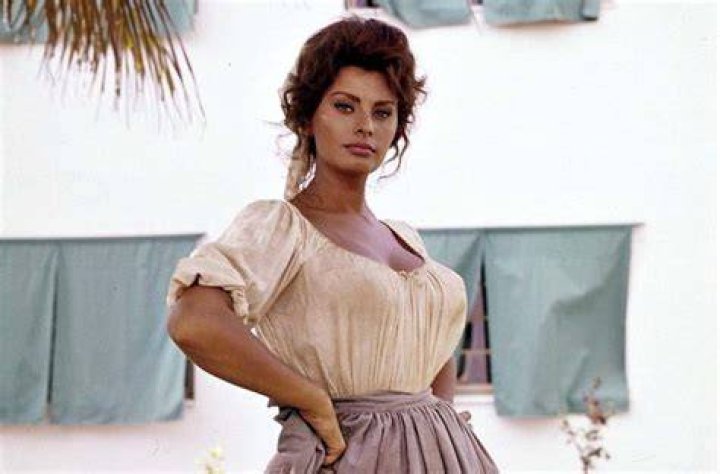 Sophia Loren Film: A Journey Through Her Cinematic Masterpieces