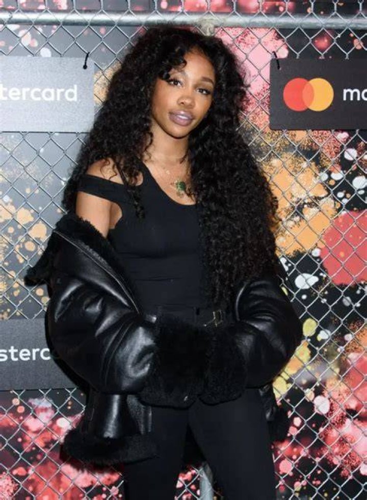 SZA Nude Leaks: Unveiling the Truth Behind the Controversy
