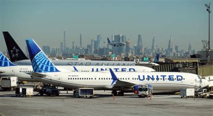 United Airlines Flight 830: A Comprehensive Analysis of Its Journey, Challenges, and Impact