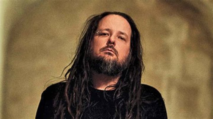 Who is Jonathan Davis: A Comprehensive Look at the Life and Career of the Korn Frontman